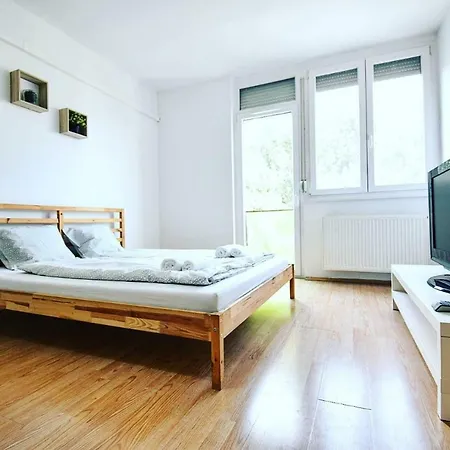 Alfoldi Flat Appartamento Szeged